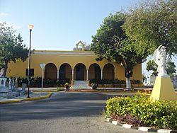 Archivo:Cementerio General, Mérida, Yucatán (06)
