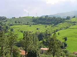 Vista del monte Sopeña desde Escobedo