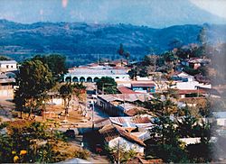 Fotografía del Municipio de Yupiltepeque, tomada en la década de los 90s.jpg