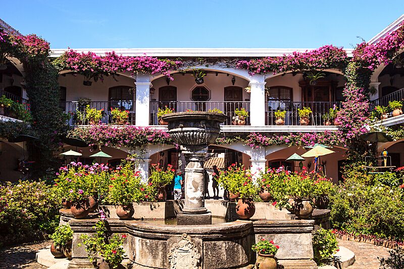 Hotel in Chichicastenango (6996024663)