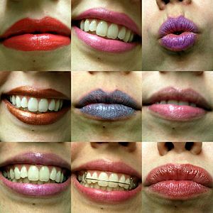 Archivo:Lipsticks