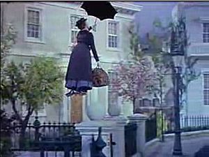 Archivo:Mary Poppins13