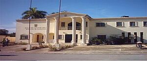 Archivo:Palacio Municipal Quisqueya