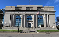Pennington County Courthouse 2017.JPG