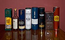 Archivo:Scotch whiskies