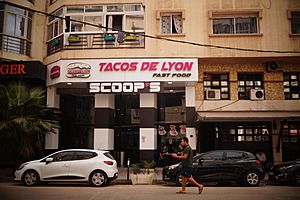 Archivo:Tacos de Lyon