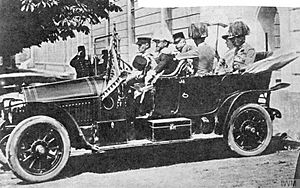 Archivo:The Assassination of Archduke Franz Ferdinand, June 1914 Q79761