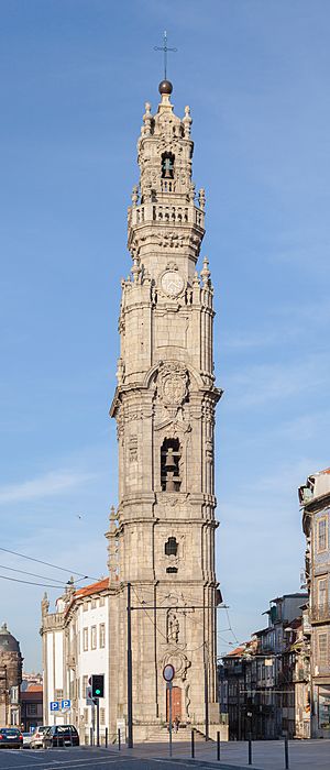 Archivo:Torre de los Clérigos, Oporto, Portugal, 2012-05-09, DD 04