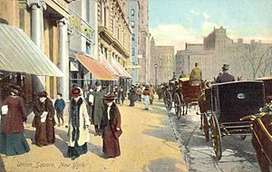 Archivo:View of Union Square, New York