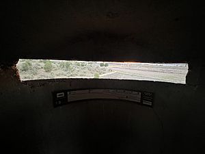 Archivo:Vista desde el interior de la fortificación de Los Yesares
