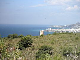 Archivo:023. Torre de Maro, Nerja y Torrox