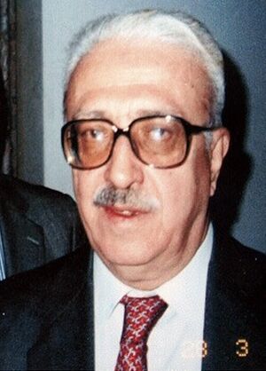 Archivo:Aziz cropped