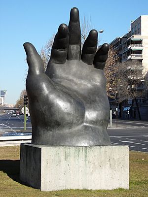 Archivo:Botero.La mano