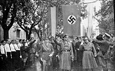 Archivo:Bundesarchiv Bild 101III-Wisniewski-040-30, Frankreich, Himmler an der spanischen Grenze