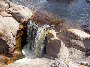 Archivo:Cascada de Olaen 1