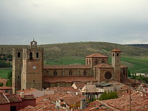 Archivo:Catedral de Sigüenza