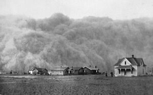 Archivo:Dust storm approaching Stratford, Texas