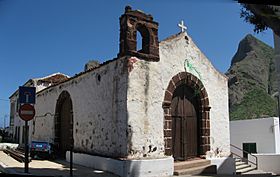 Iglesia antigua de Taganana.jpg