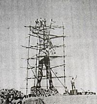 Archivo:Indio Comahue Construction 1964 - Cropped