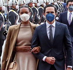Archivo:Jasmine Tookes and Juan David Borrero (cropped)