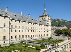Archivo:Monastery of El Escorial 05