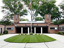 Municipal Building Springfield Township DelCo PA.jpg