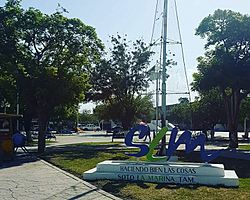 Parque en Soto la Marina, Tamaulipas.jpg