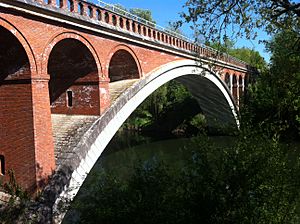 Archivo:Pont de l'Aguillou dit "pont Antoinette"