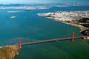 Archivo:San Francisco Bay aerial view