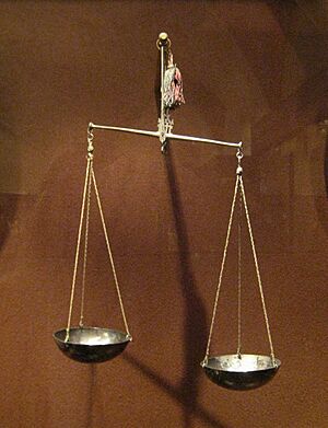 Archivo:Scales (Patriarchal residence)