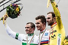 Archivo:Simon Gerrans, Michał Kwiatkowski, and Alejandro Valverde 2014 UCI