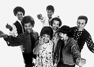 Sly and the Family Stone (1968 publicity photo).jpg