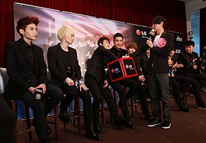 Archivo:Super Junior at Kaohsiung Arena, Taiwan(1)