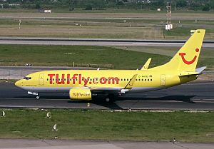 Archivo:TUIfly B737-700 D-AHXB DUS