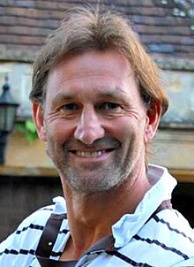 Tony Adams 2017 portrait (cropped).jpg