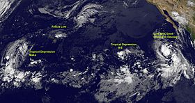 Archivo:20090812 pacific-cyclones