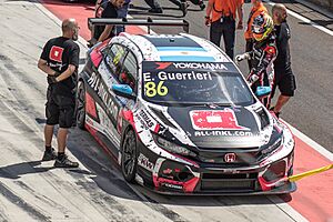Archivo:2018 World Touring Car Cup, Hungaroring Guerrieri cropped (256783929)
