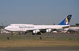Ansett Boeing 747-400 Watt.jpg