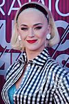 Archivo:Katy Perry 2019 by Glenn Francis