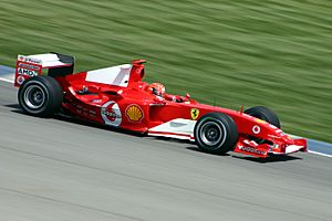 Archivo:Michael Schumacher Ferrari 2004