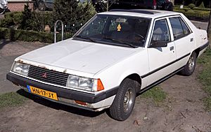 Archivo:Mitsubishi Galant 1600 EL