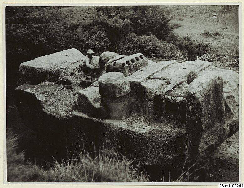 Monolito Tlaloc In Situ