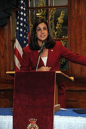 Archivo:Nicole Malliotakis