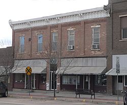 Old Gray County Kansas courthouse from NE 1.JPG