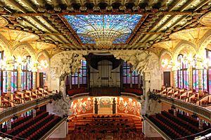Archivo:Palau de la Música - Interior general (2)