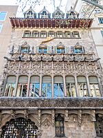 Palau del Baró de Quadras (52058471201).jpg