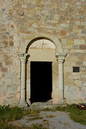 Archivo:Perazancas de Ojeda Ermita San Pelayo 188