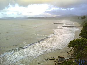 Archivo:Playa La Sabana Vargas Venezuela