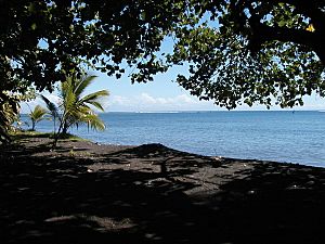 Archivo:Polynesia Tahiti iti beach