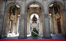 Archivo:Recinto de Homenaje a Don Benito Juárez